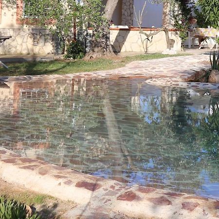 Villa Oleandro Ciccino Весте Екстериор снимка