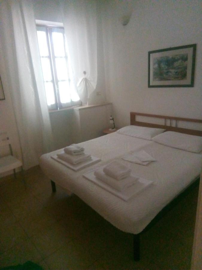Villa Oleandro Ciccino Весте Екстериор снимка